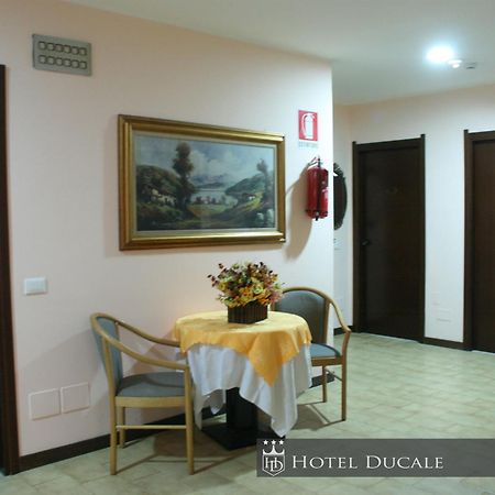 Hotel Ducale Виджевано Екстериор снимка