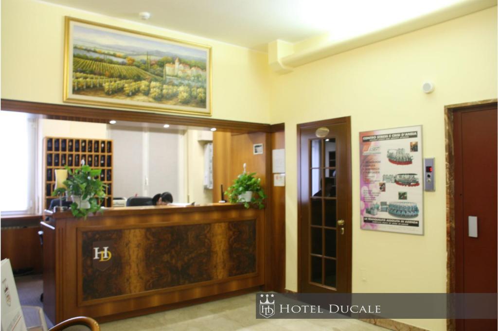 Hotel Ducale Виджевано Стая снимка