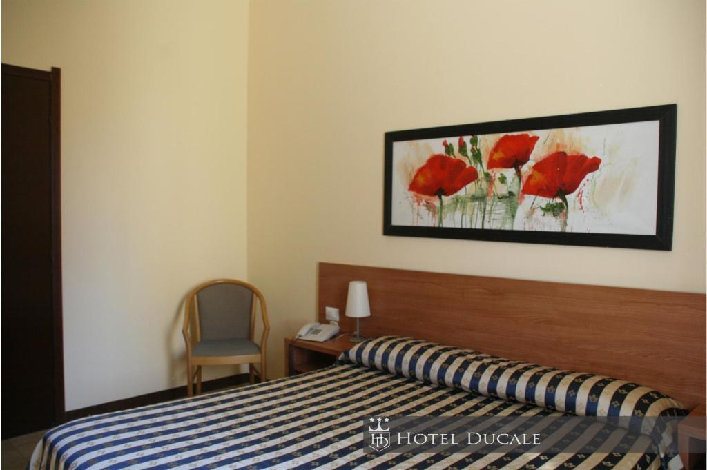 Hotel Ducale Виджевано Стая снимка